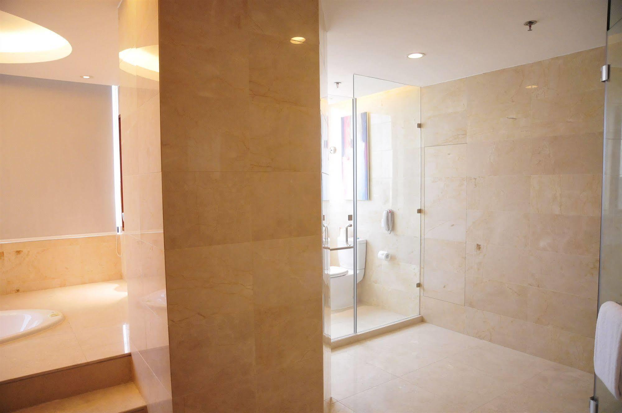 Four Points By Sheraton Taicang Exterior foto